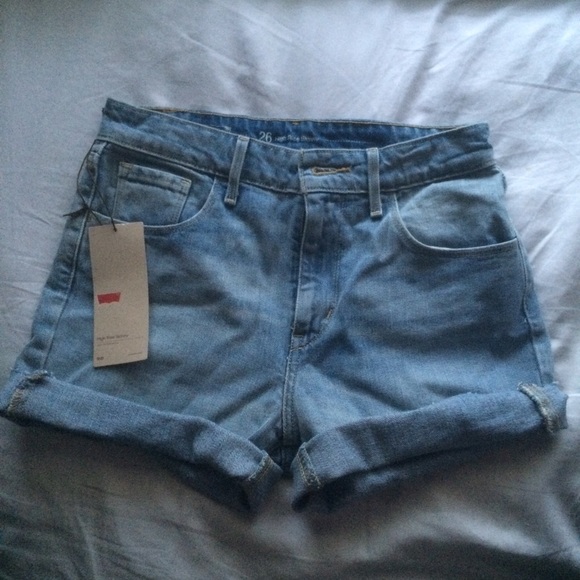 Levis high-rise shorts