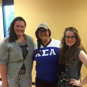 Meet your Posher, Mackenzie