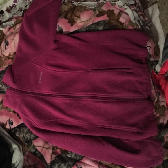 Columbia sweater