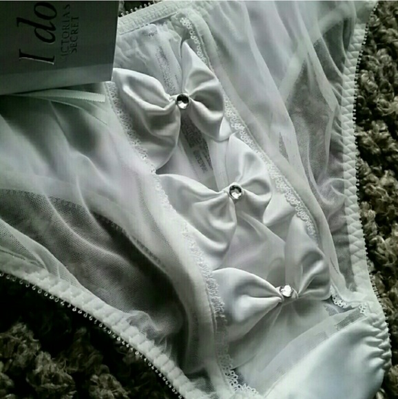 ♡ BRIDE TO BE.... - Picture 2 of 4