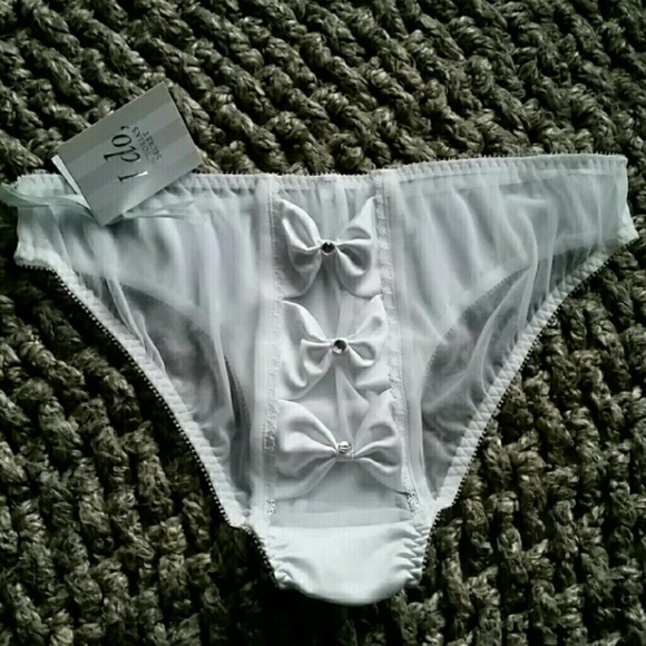 ♡ BRIDE TO BE.... - Picture 4 of 4