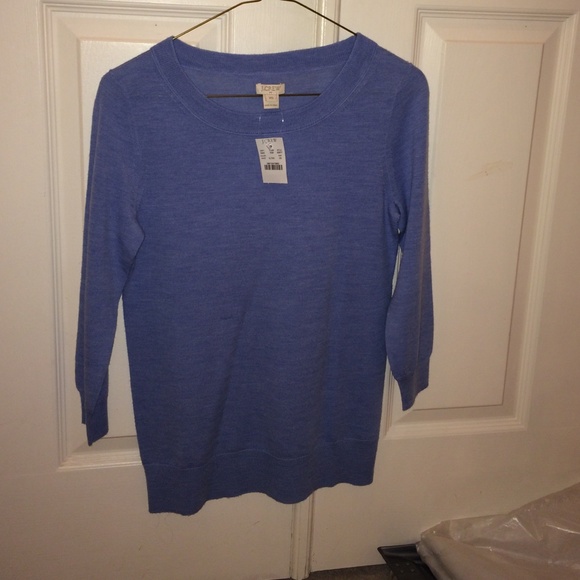 Three quarter sweater