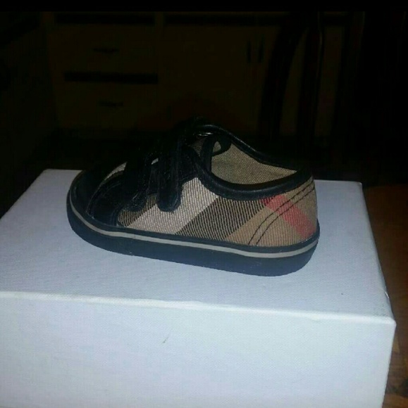 Burberry unisex sneakers - Picture 1 of 1