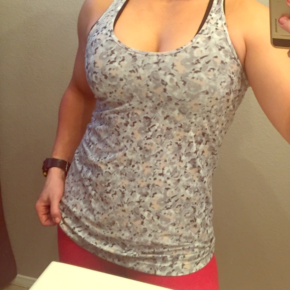 Lululemon razorback Tank top