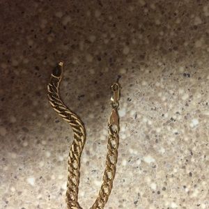 Gold bracelet