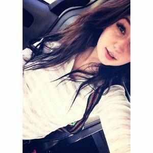 Meet your Posher, Marissa