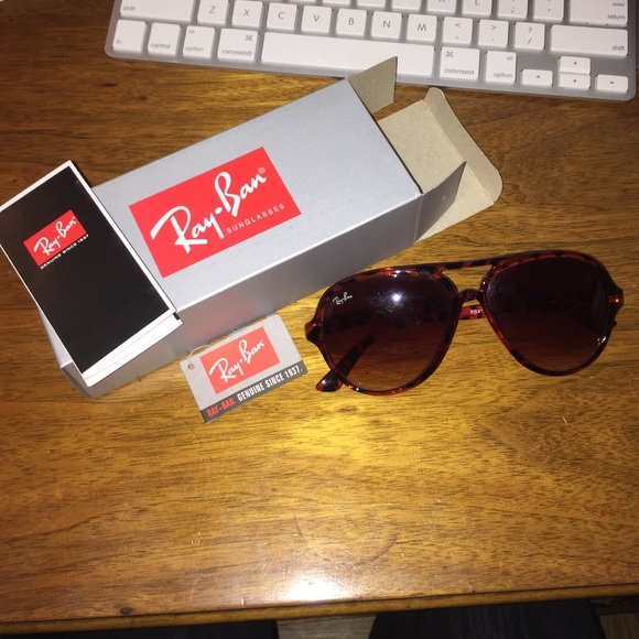 Ray bans tortoise sunglasses