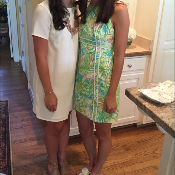 SOLD! EUC Elephant Ears Dress - Picture 3 of 3