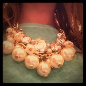 Statement necklace