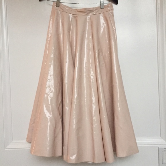 H & M pink skirt