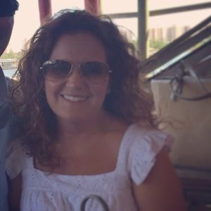 Meet your Posher, Amy