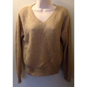 Beige comfy knit sweater