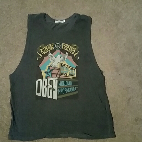 Obey muscle tee
