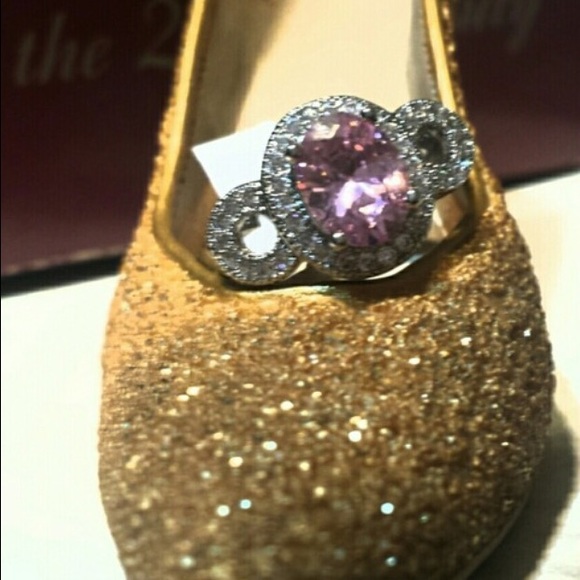 Pink stone ring - Picture 2 of 3