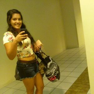 Meet your Posher, Mariela