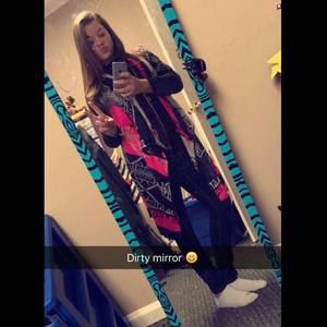 Meet your Posher, Sheena