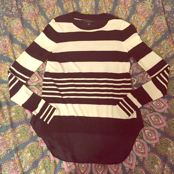 Ann Taylor Long Sleeved Top