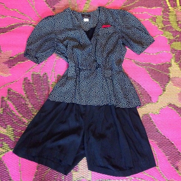 Vintage 90's Polka Dot Peplum Shorts Romper 💋