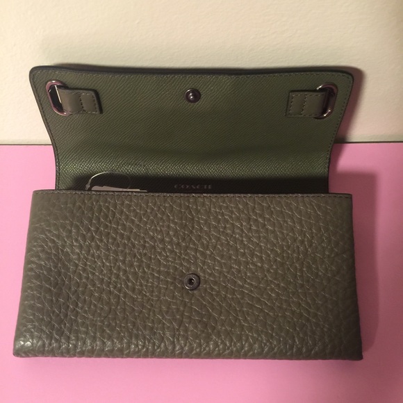 Coach Wallet - Picture 2 of 4