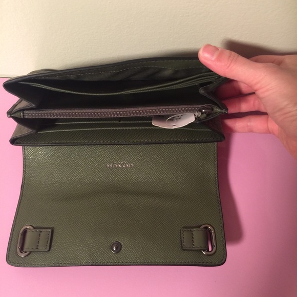 Coach Wallet - Picture 3 of 4