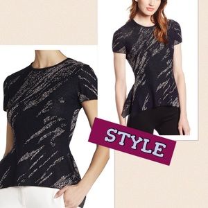 ‼️REDUCED‼️BCBG Darby Crackled jacquard Pullover!