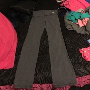 Abercrombie and Fitch yoga pants