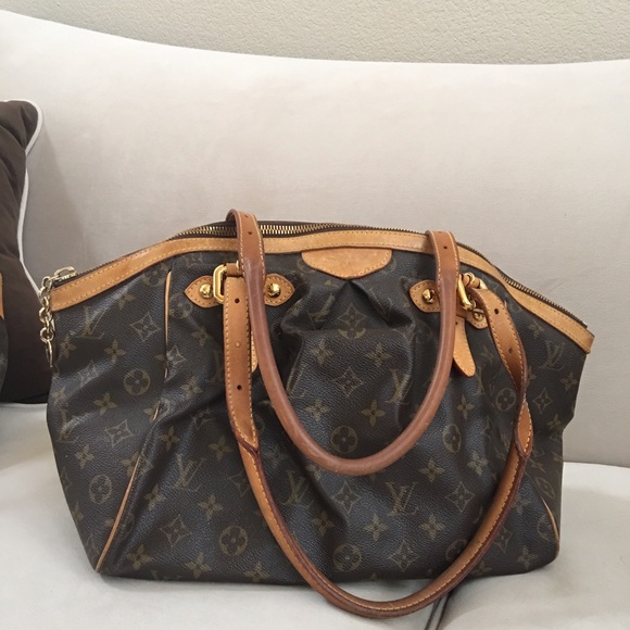 Authentic Louis Vuitton Tivoli GM