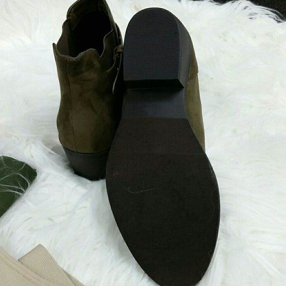 Booties - Picture 3 of 3