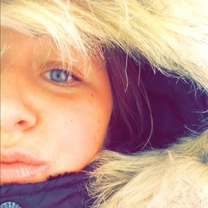 Meet your Posher, Millee