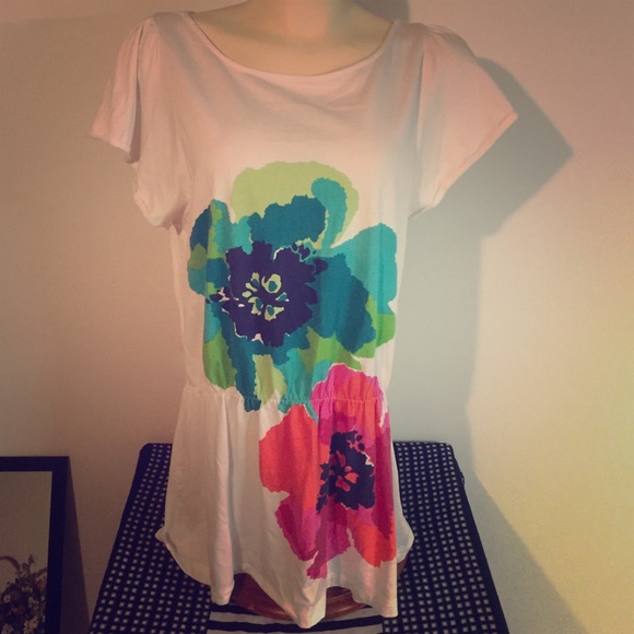 Peplum flowy shirt