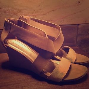 Wedge sandals
