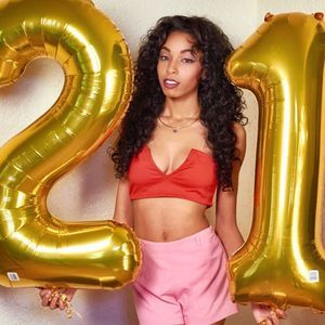 Meet your Posher, Shar'ell