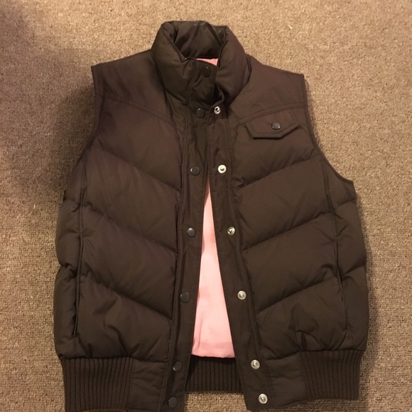 Gap Vest. Size small. Good condition.