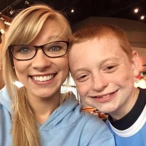 Meet your Posher, Ciara