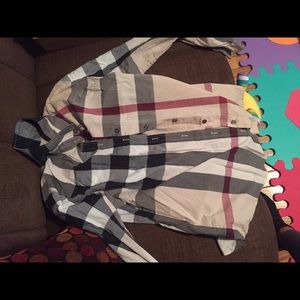Women's Burberry shirt