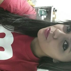 Meet your Posher, Roxana