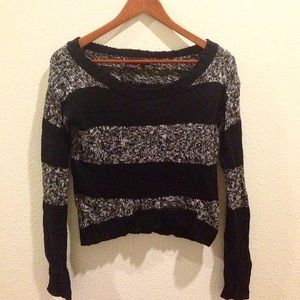 Striped cropped long sleeve sweatshirt