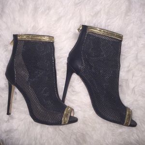 Bebe mesh booties