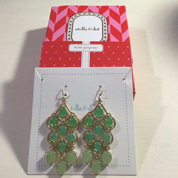 Stella Dot Jewelry Nib Hannah Green Chandelier Nib Stella Dot Hannah Green Chandelier Earrings