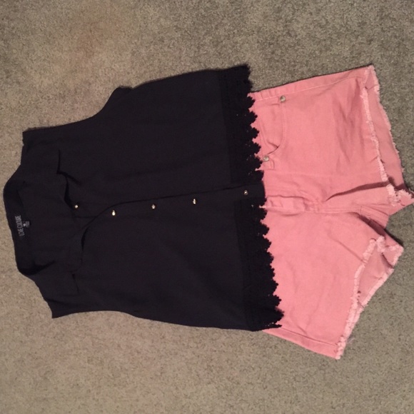 Pink refuge low rise jean shorts