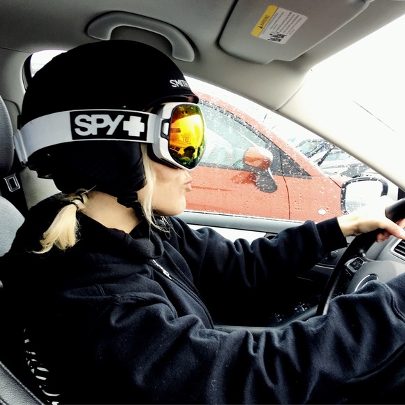 Meet your Posh Ambassador, Melissa - Picture 3 of 16