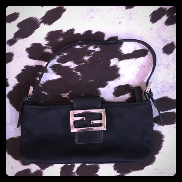 Fendi mini pouchette