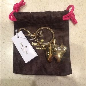 Gold elephant keychain