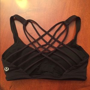 Lululemon Free To Be