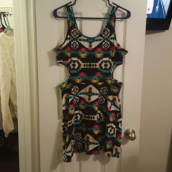 Aztec pattern Dress - Picture 1 of 3
