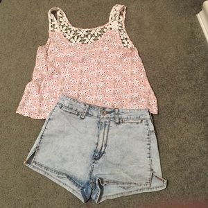 Acid washed Bullhead hot shorts