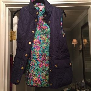 Nwot navy getaway quilted vest