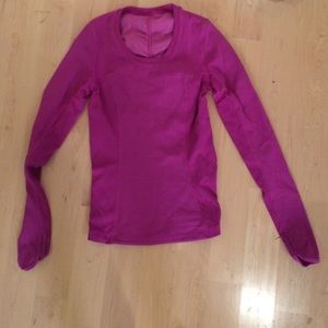Magenta lulu lemon running shirt