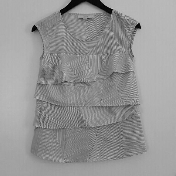 Sleeveless blouse
