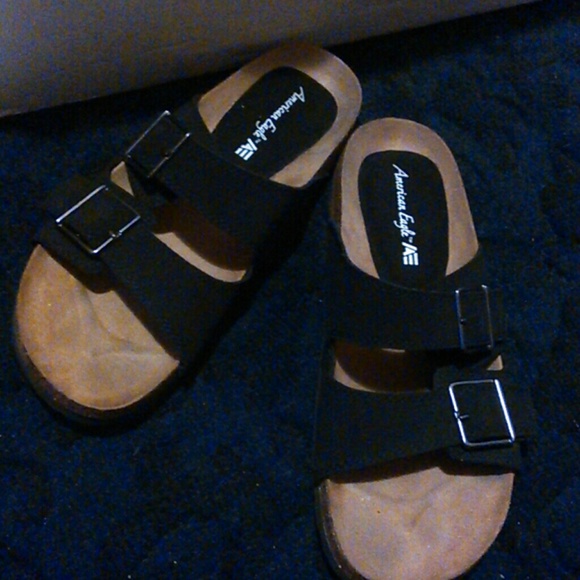 American Eagle sandals
